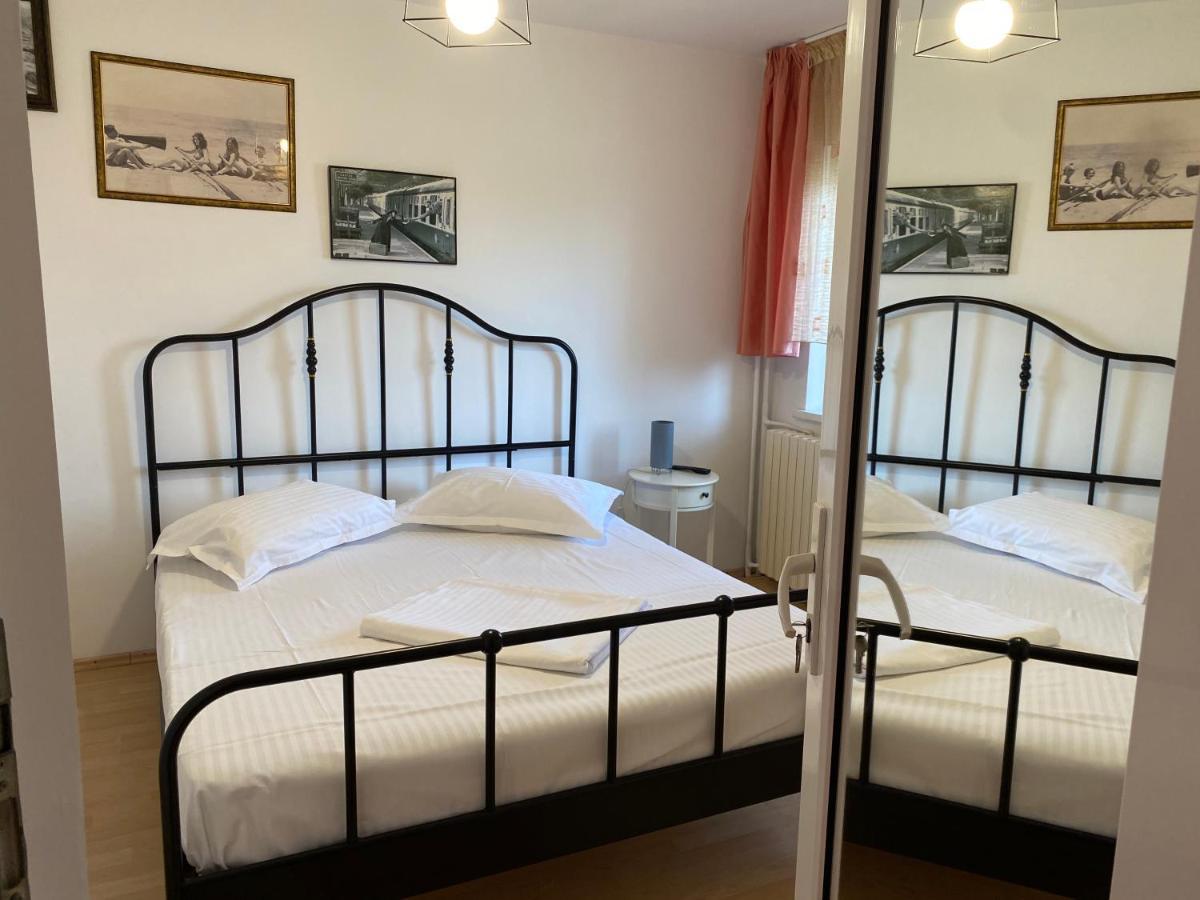 Marco Apartment Mangalia Bagian luar foto